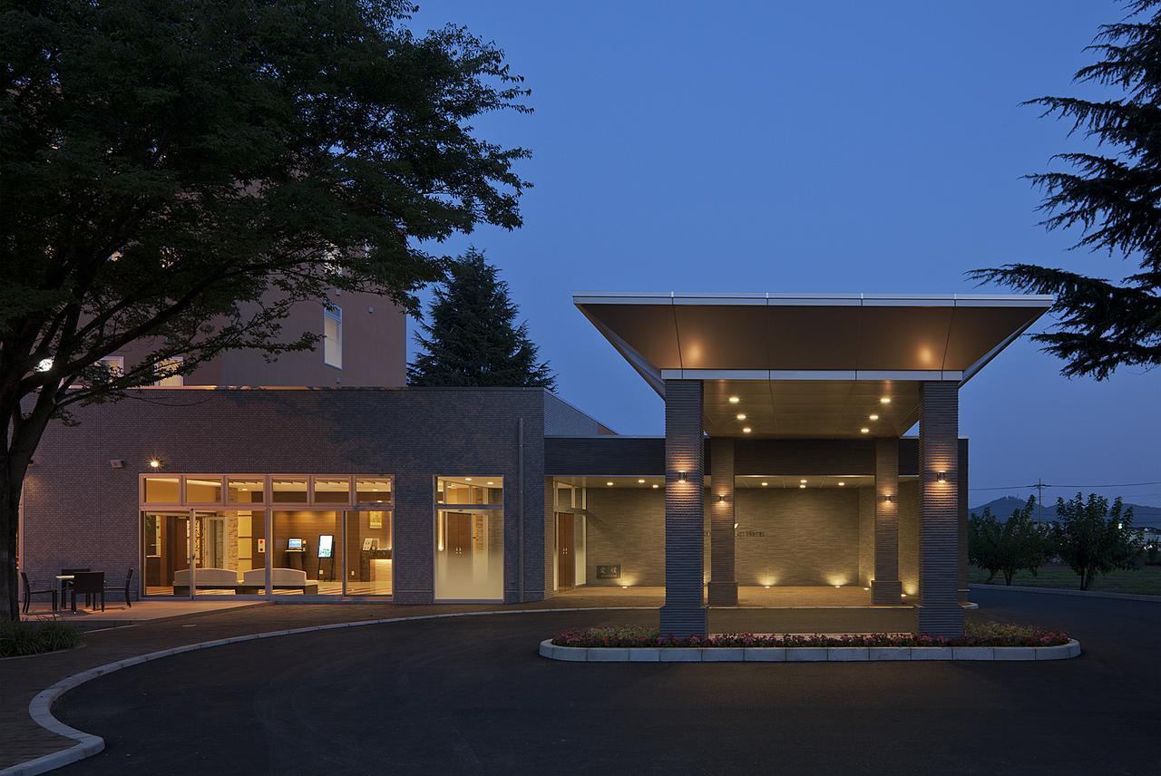 Kiryu Grand Hotel Buitenkant foto
